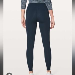 Lululemon Lead The Pack Tigh 28”